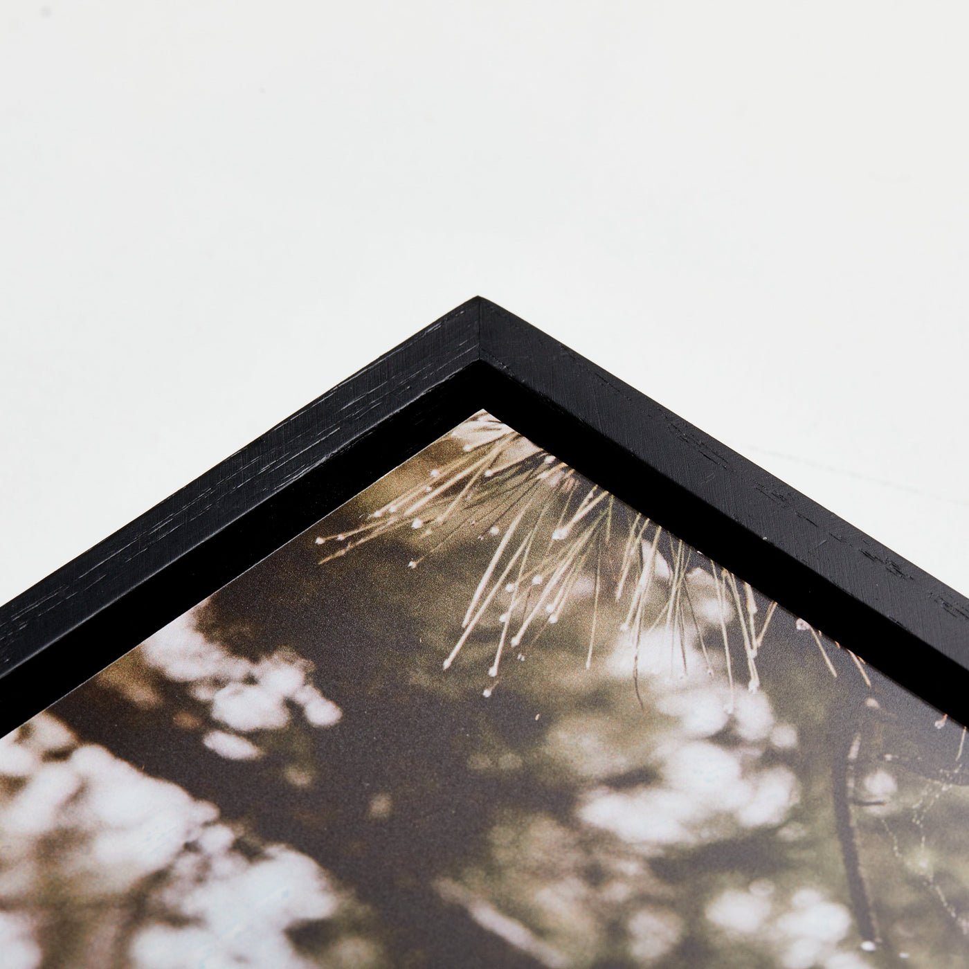 Black Edition - Zwevend frame 